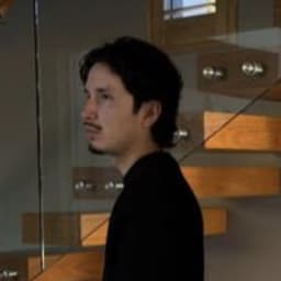 Seb, founder of YAUPICKS